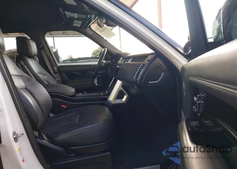 2022 Land Rover Range Rover Westminster z USA, uszkodzony, nr VIN SALGS2RU8NA465193